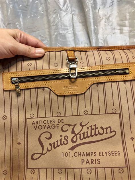 louis vuitton articles de voyage 101 champs elysees paris bag|Louis Vuitton Paris reservation.